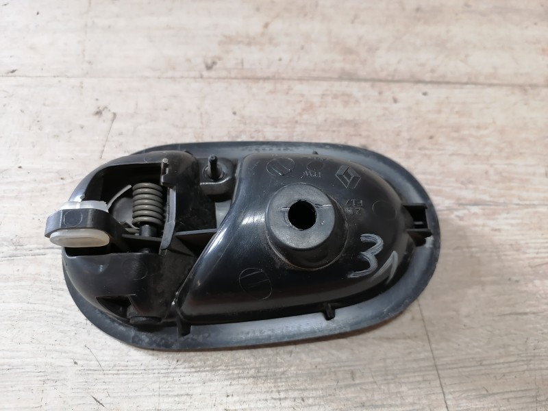 Logan №39 ручка двери внутренняя левая текстура