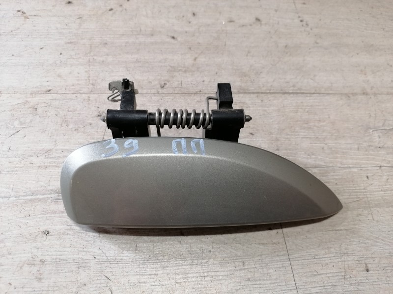 Logan №39 ручка двери наружная правая беж