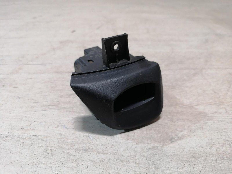 BMW X1 №1 замок зажигания картридер