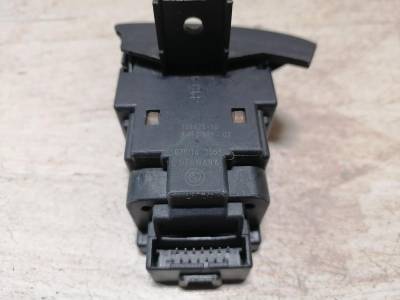 BMW X1 №1 замок зажигания картридер