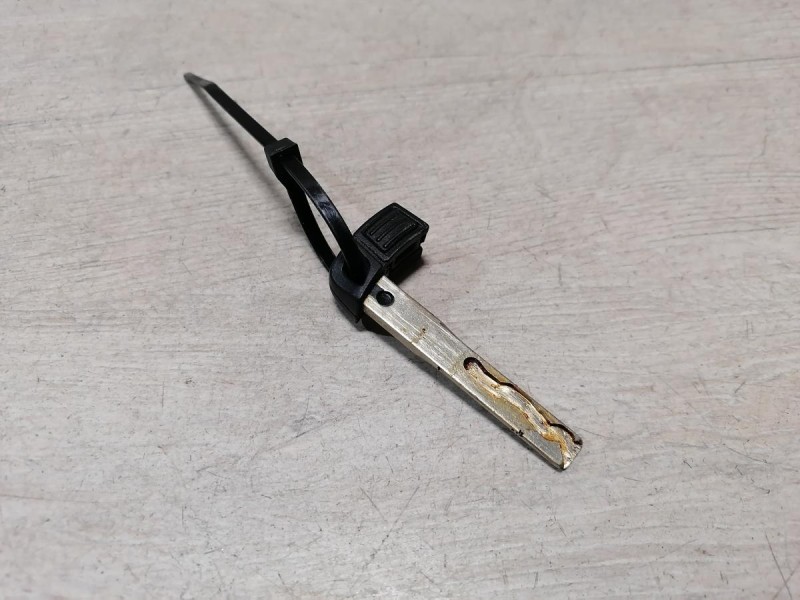 BMW X1 №1 личинка двери с ключом