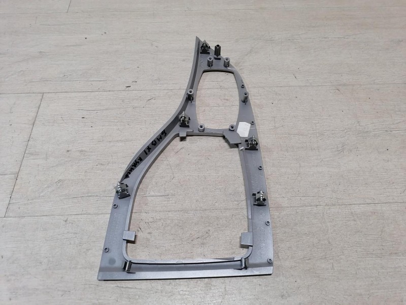 BMW X1 №1 накладка центральной консоли под кулису декоративная