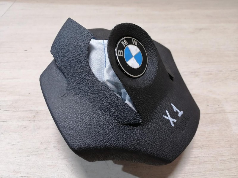 BMW X1 №1 подушка безопасности водителя стрел