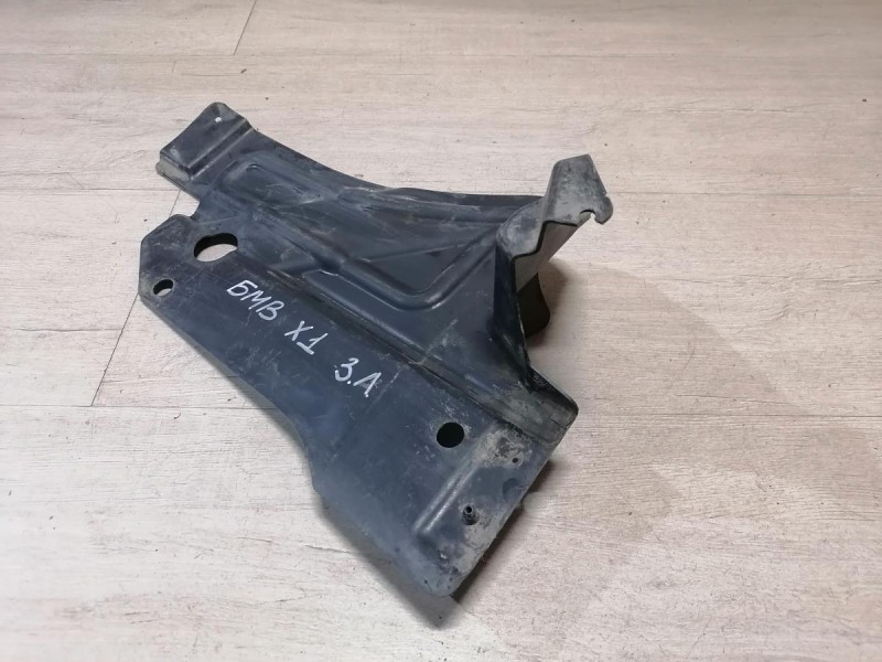 BMW X1 №1 пыльник днища защита задний левый