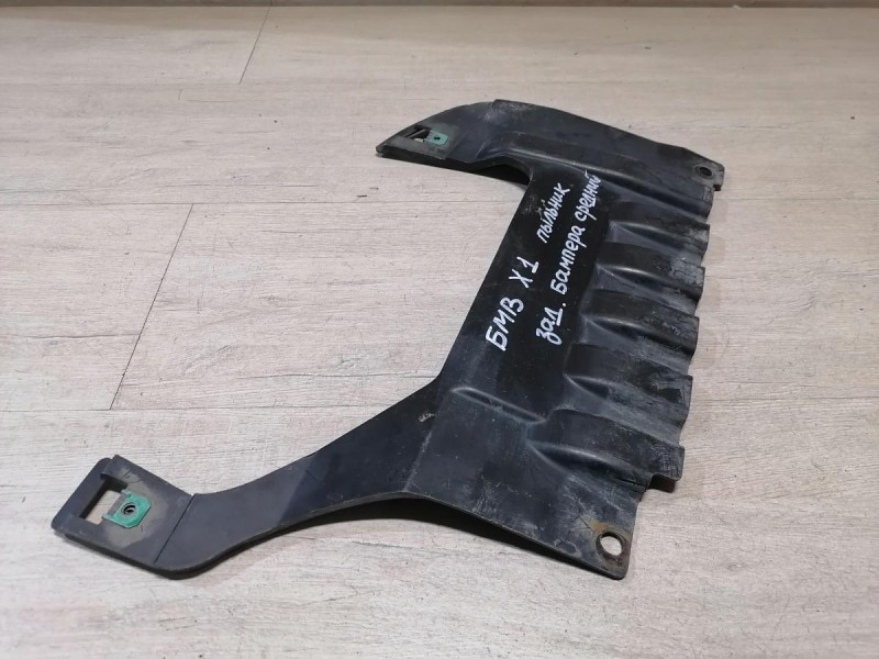 BMW X1 №1 пыльник заднего бампера средний