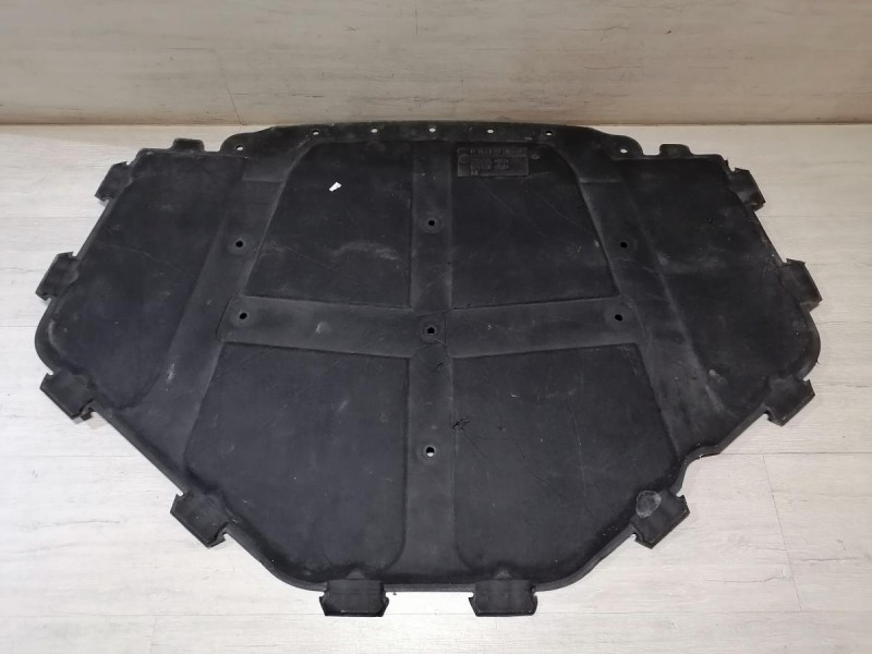 BMW X6 шумоизоляция капота