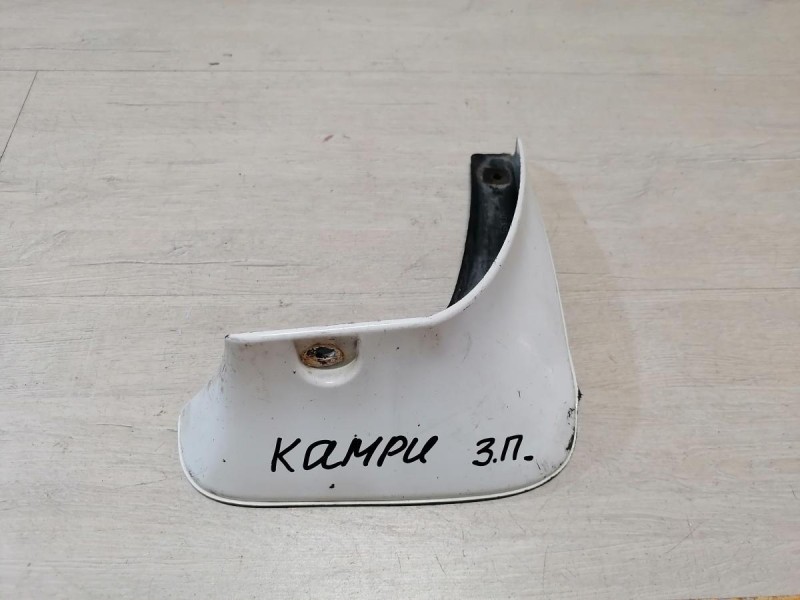 Camry v40 №1 брызговик задний правый