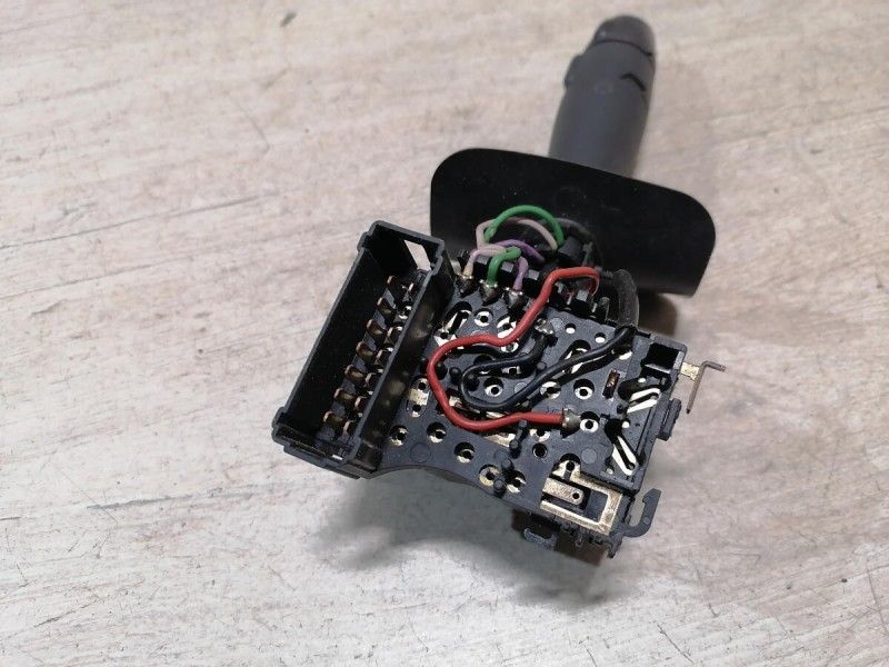 Sandero №12 переключатель поворотов