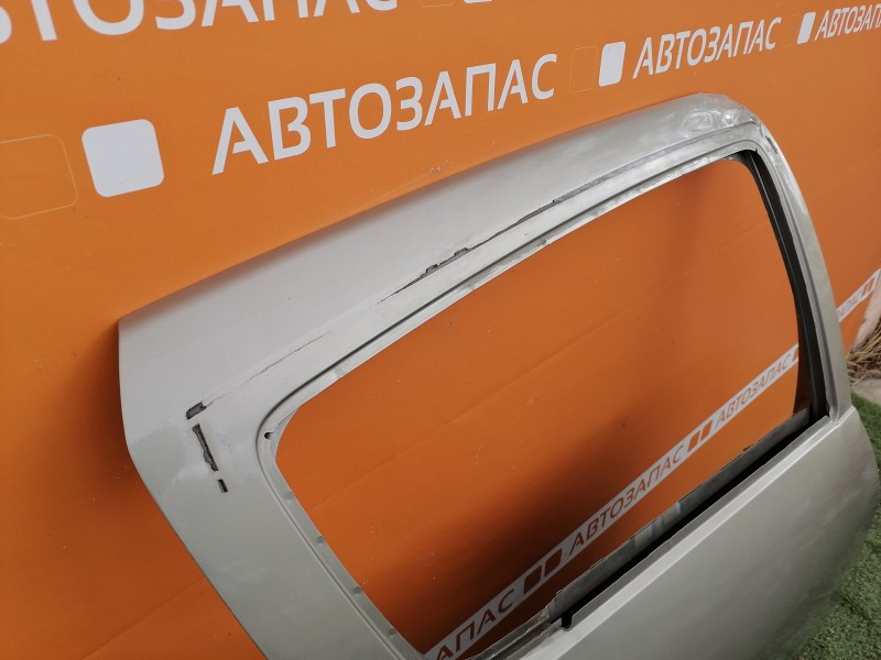 Sandero №12 дверь задняя правая деф