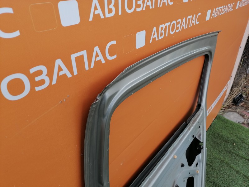 Sandero №12 дверь задняя правая деф