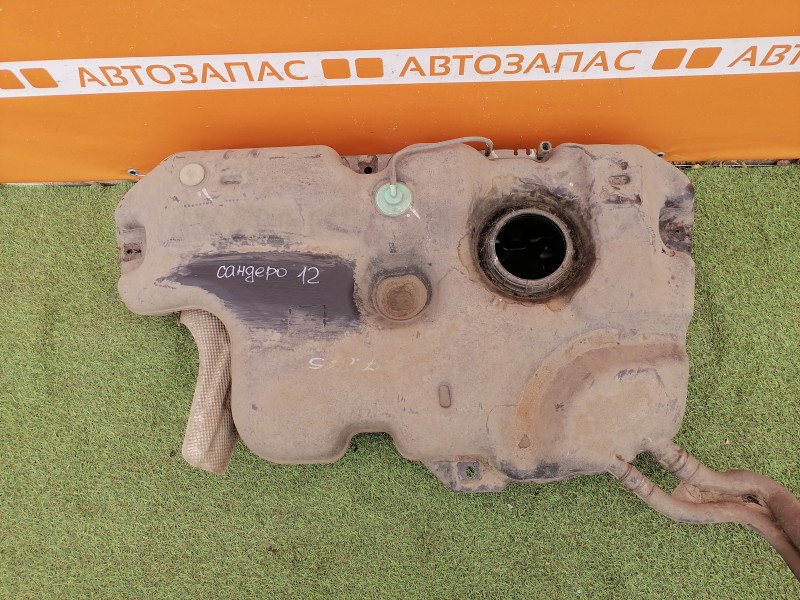 Sandero №12 бензобак
