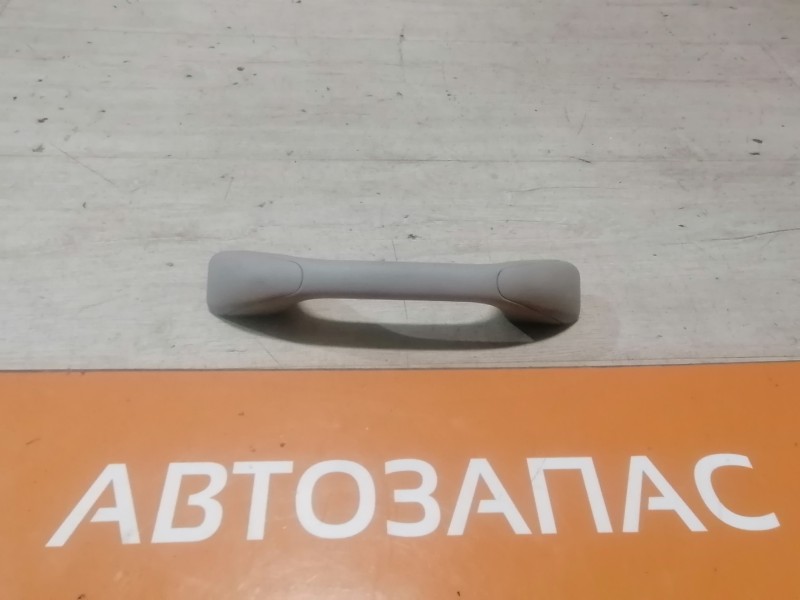 Sandero №12 ручка потолка