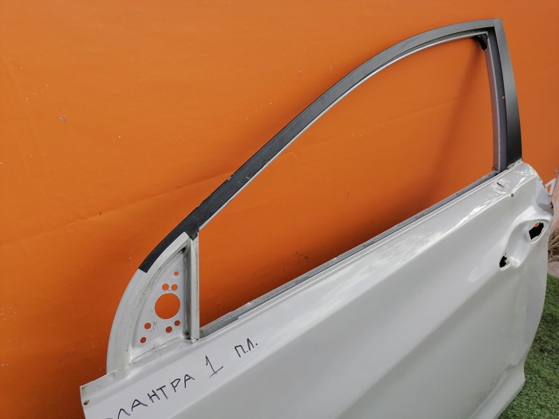 Elantra 5 П дверь передняя левая деф