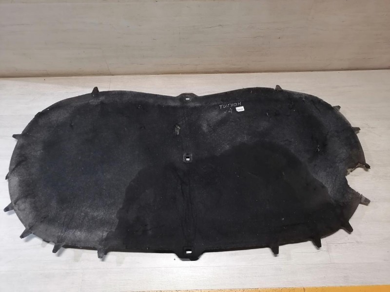 Tiguan №4 шумоизоляция капота деф