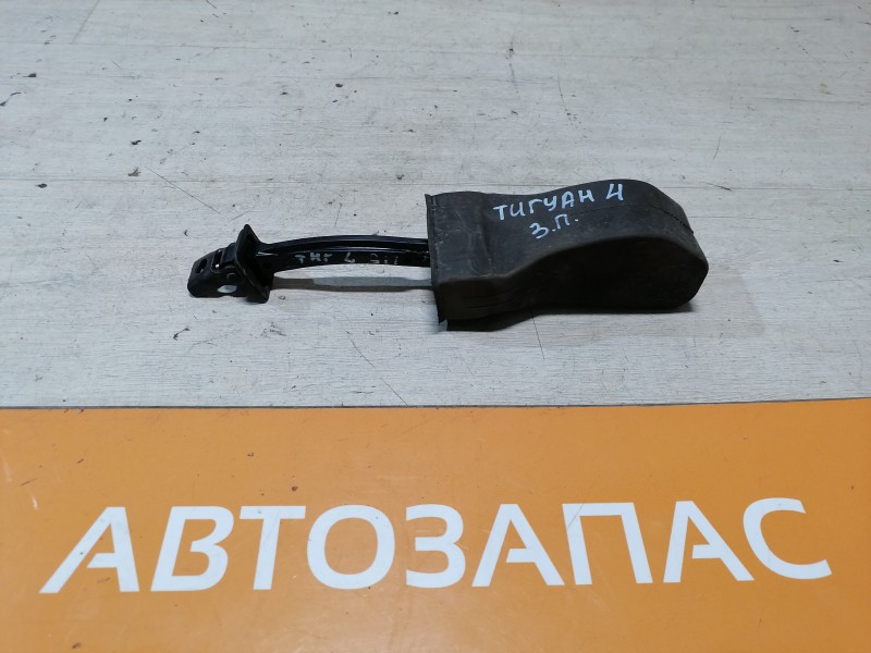 Tiguan №4 ограничитель двери задний