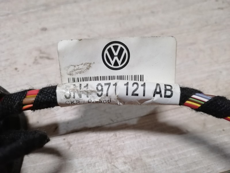 Tiguan №4 проводка двери передняя правая
