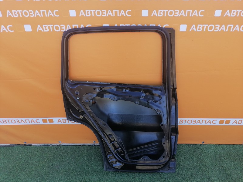 Tiguan №4 дверь задняя левая деф