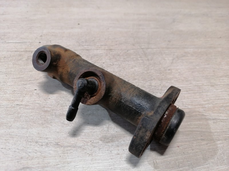 Niva №5 цилиндр сцепления главный