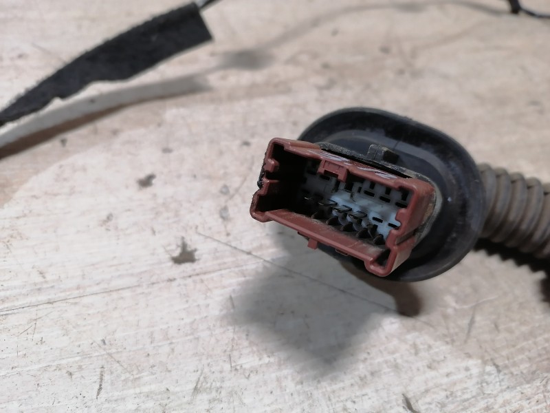 Logan №40 проводка двери задняя правая