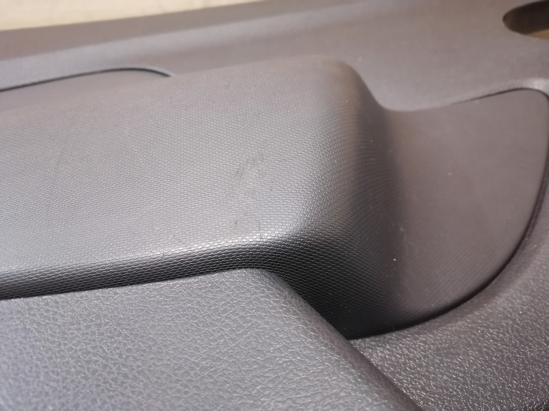 Logan №40 обшивка двери задняя левая мех