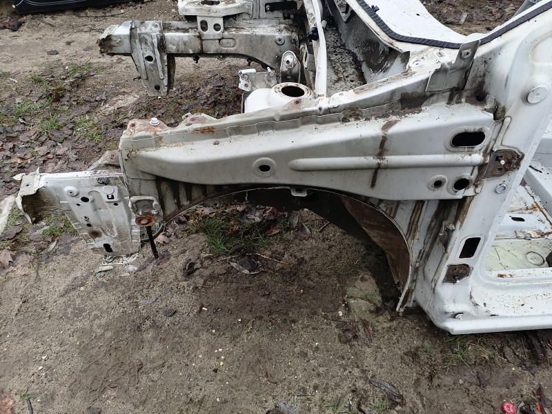 Logan №40 лонжерон левый деф