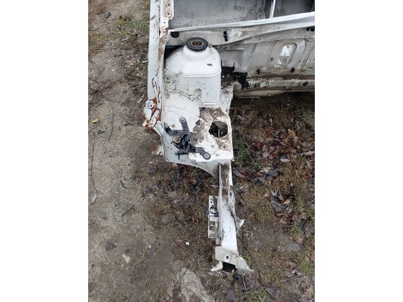 Logan №40 лонжерон правый деф