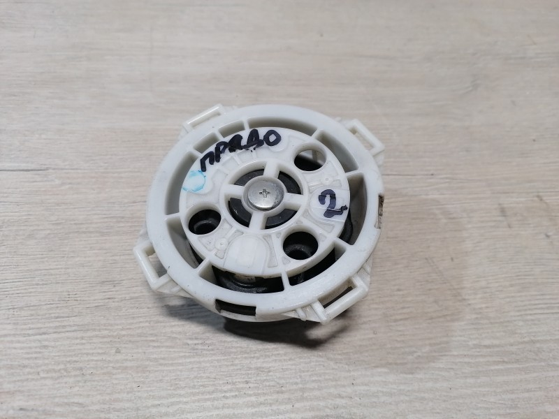 Prado 150 №2 моторчик правого зеркала