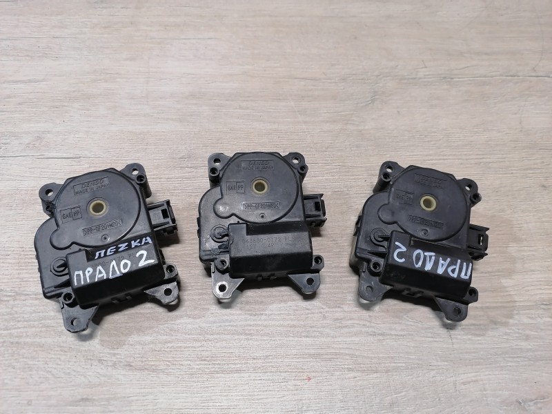 Prado 150 №2 моторчик заслонки печки привод