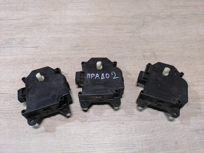 Prado 150 №2 моторчик заслонки печки привод
