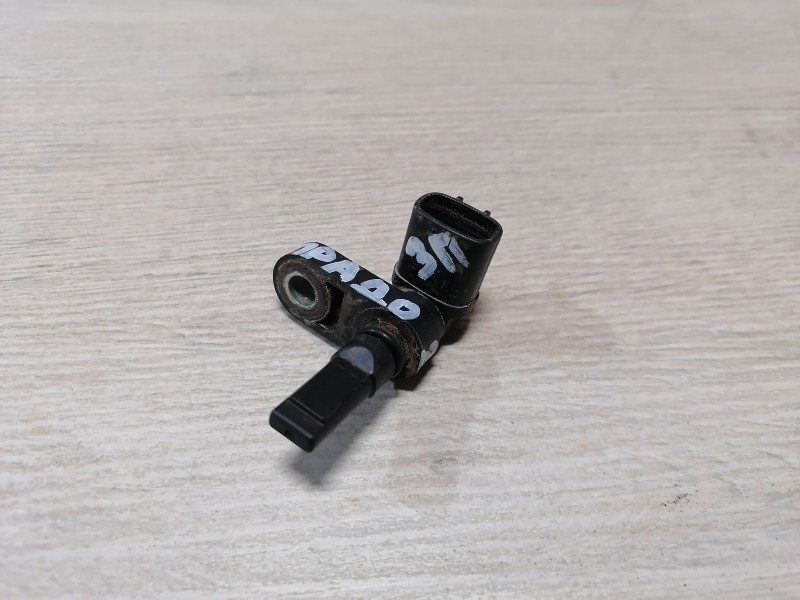 Prado 150 №2 датчик абс задний правый
