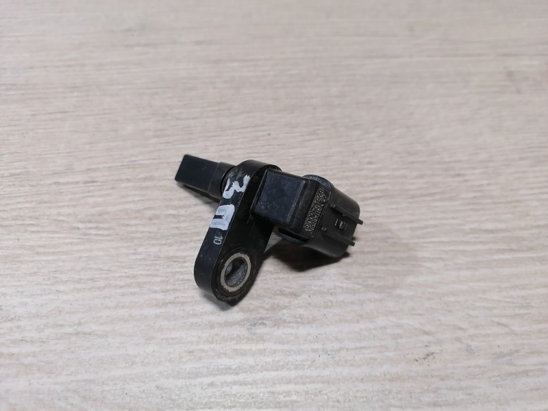 Prado 150 №2 датчик абс задний правый