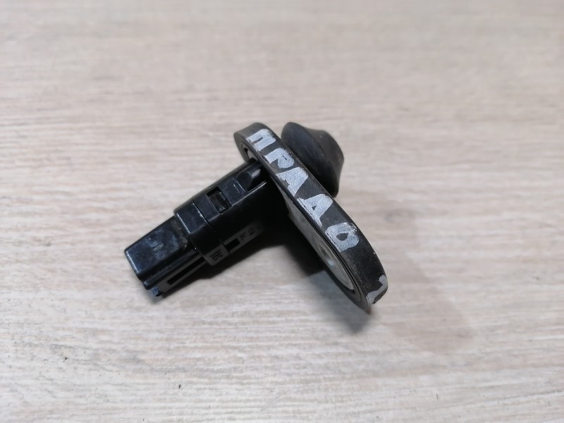 Prado 150 №2 концевик передней двери и багажника