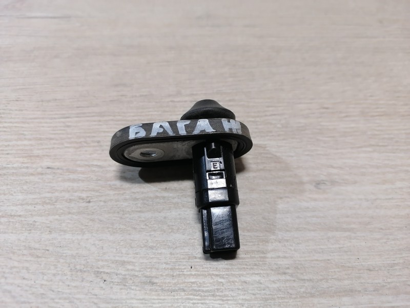 Prado 150 №2 концевик передней двери и багажника
