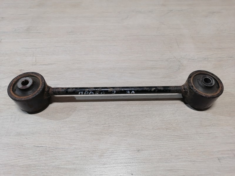 Prado 150 №2 рычаг задний верхний левый