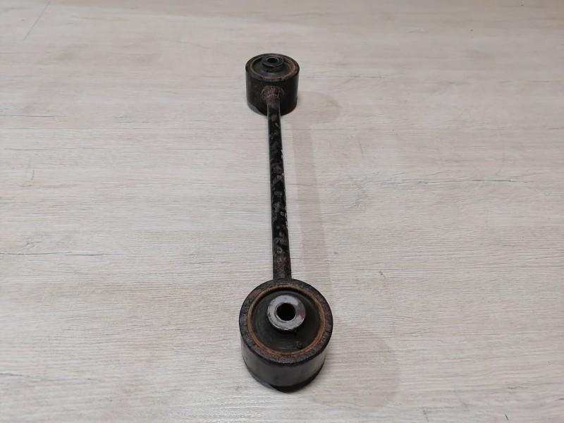 Prado 150 №2 рычаг задний верхний левый