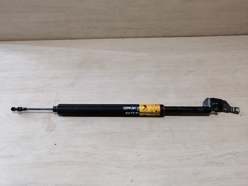 Prado 150 №2 ограничитель двери багажника деф не раб
