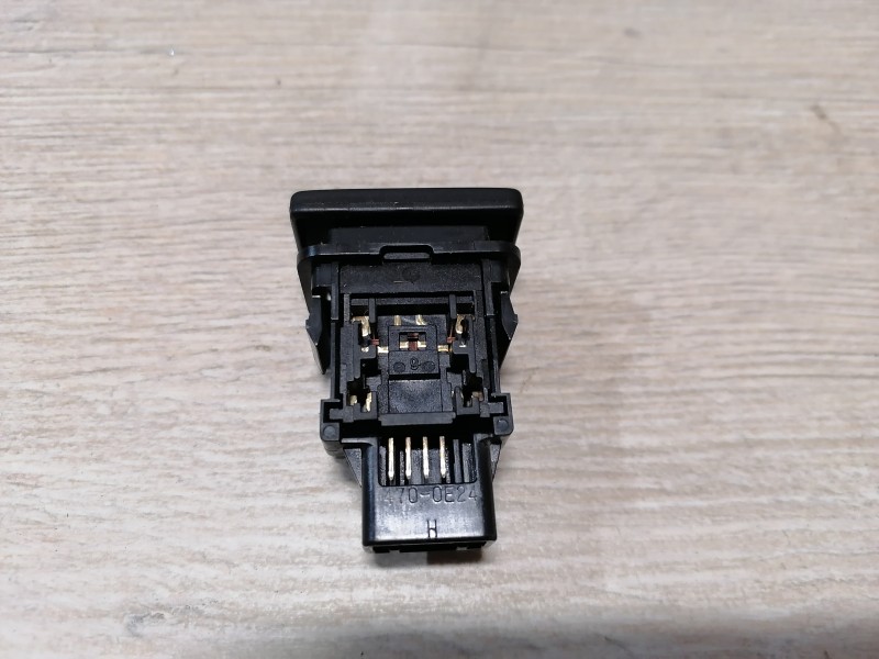 Prado 150 №2 кнопка блокировки межосевого дифференциала