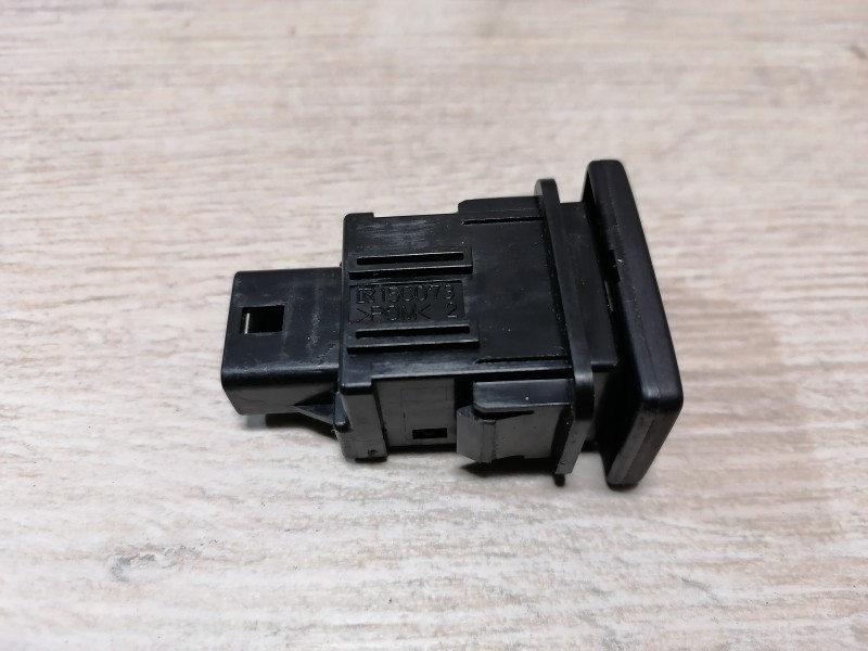 Prado 150 №2 кнопка блокировки межосевого дифференциала