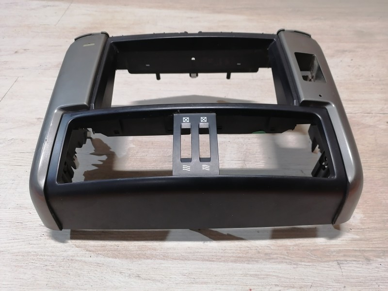 Prado 150 №2 рамка под магнитолу дефлекторы деф