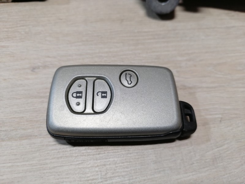 Prado 150 №2 комплект старт стоп замок зажигания Smart kеy
