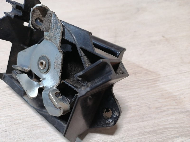 Prado 150 №2 ручка открывания двери багажника