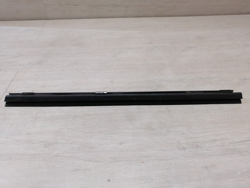 Prado 150 №2 бархотка внутренняя задняя левая