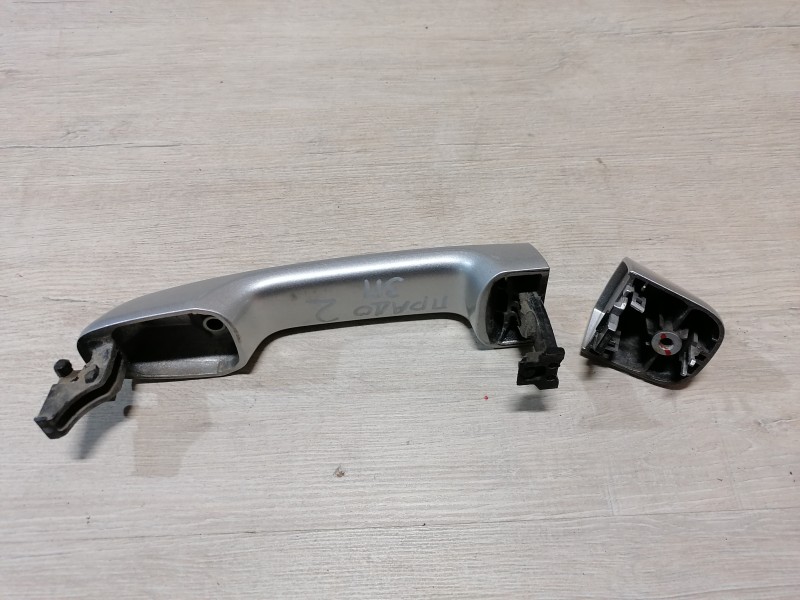 Prado 150 №2 ручка двери наружная задняя правая