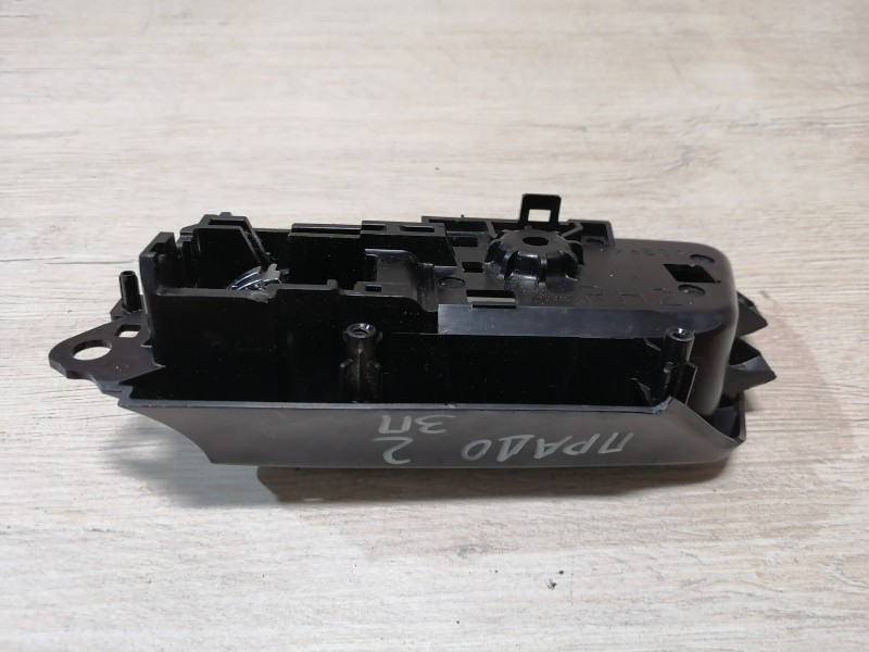 Prado 150 №2 ручка двери внутренняя задняя правая