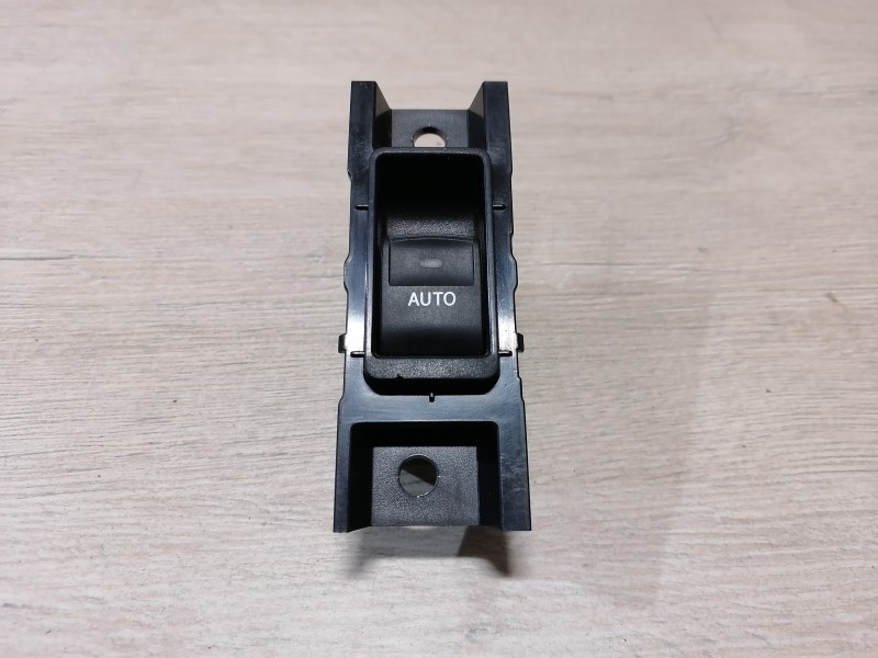 Prado 150 №2 кнопка стеклоподъемника задняя
