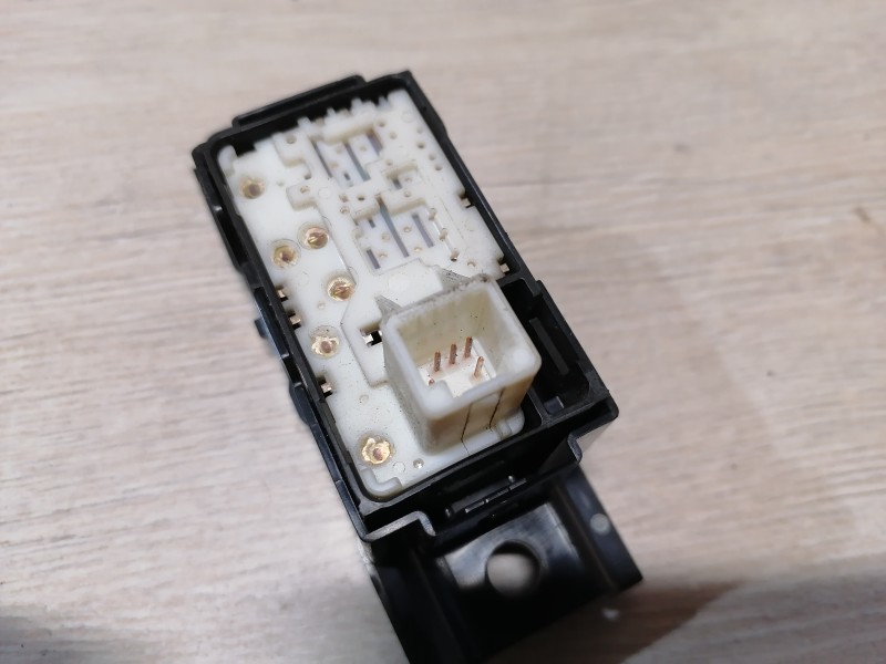 Prado 150 №2 кнопка стеклоподъемника задняя