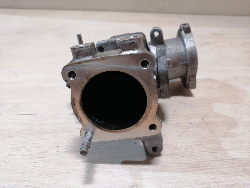 Prado 150 №2 клапан ЕГР EGR фланец деф