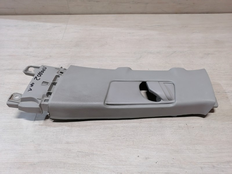 Prado 150 №2 обшивка средней стойки верхняя левая