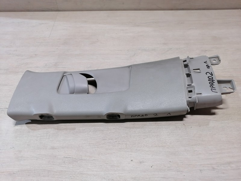 Prado 150 №2 обшивка средней стойки верхняя левая