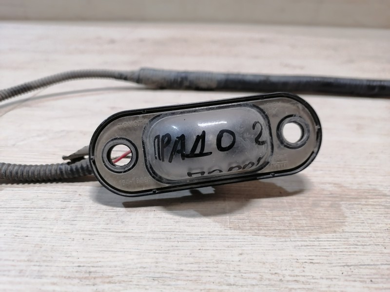 Prado 150 №2 плафон подсветки подножки